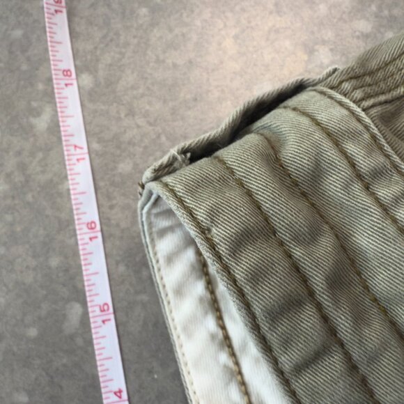 Polo by Ralph Lauren Classic Khaki Cargo Shorts - Size 34 - Picture 10 of 11